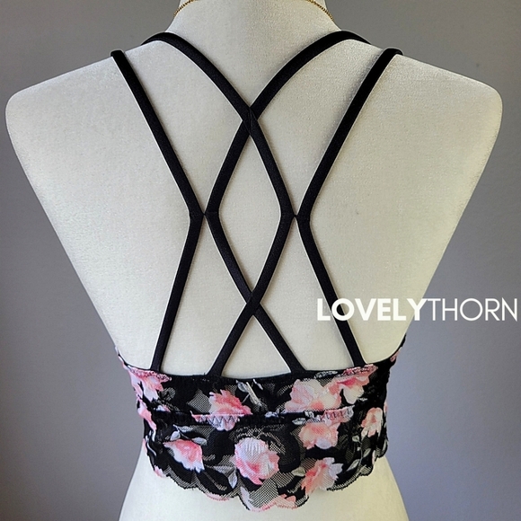 VS PINK // ltd ed stretchy satin & lace strappy cross back plunge bralette - Picture 10 of 11